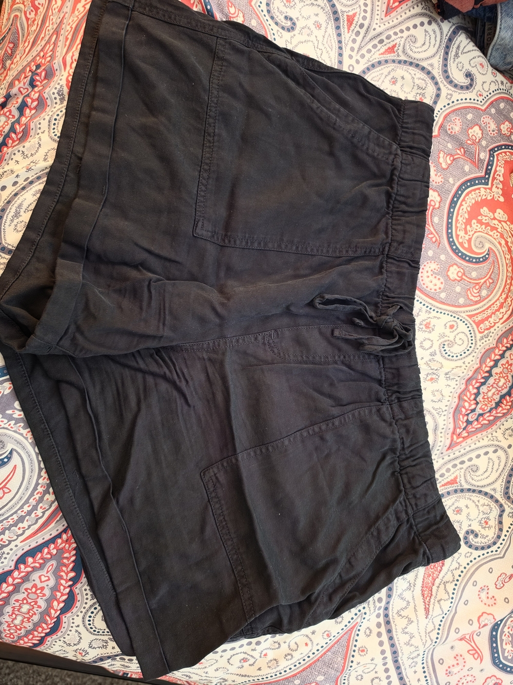 GAP Black Elastic Waist Shorts